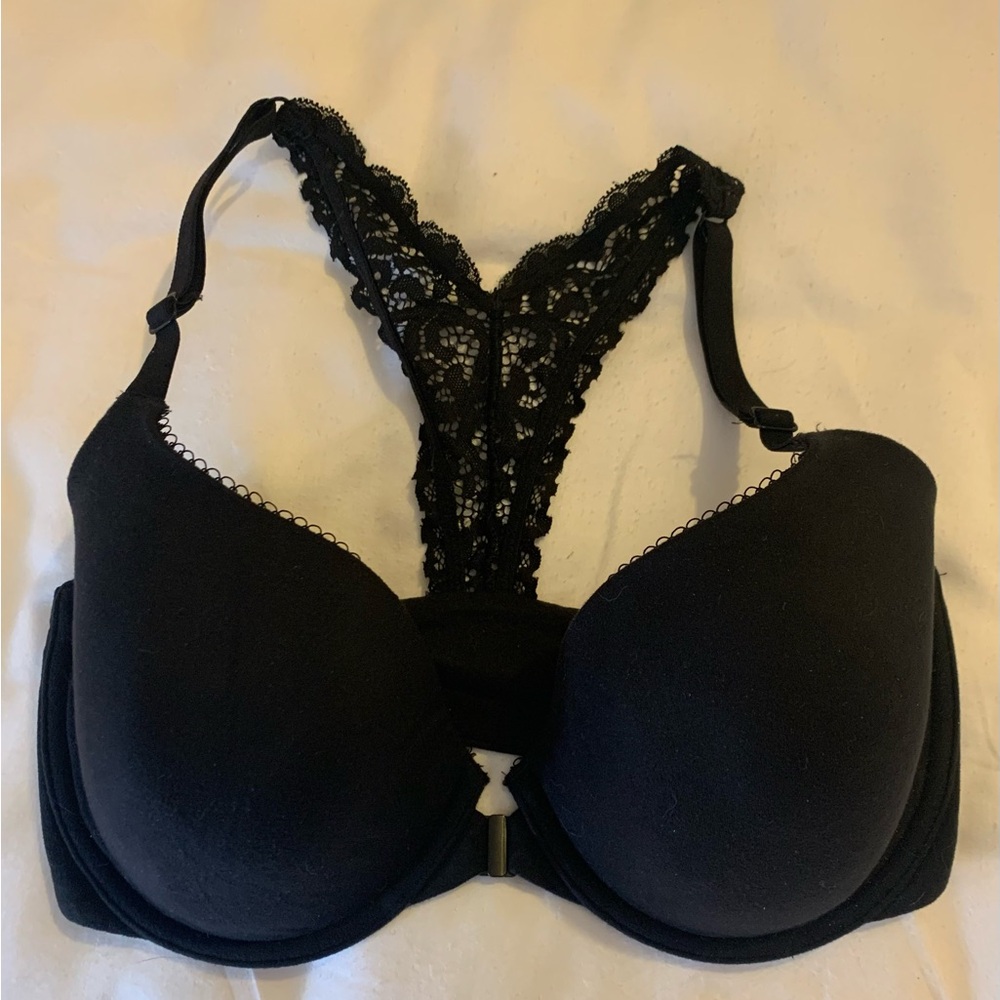 Victoria’s Secret Black Lace T Strap Bra 32DDD